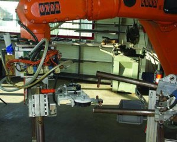 Maintenance-free linear technology welding robots